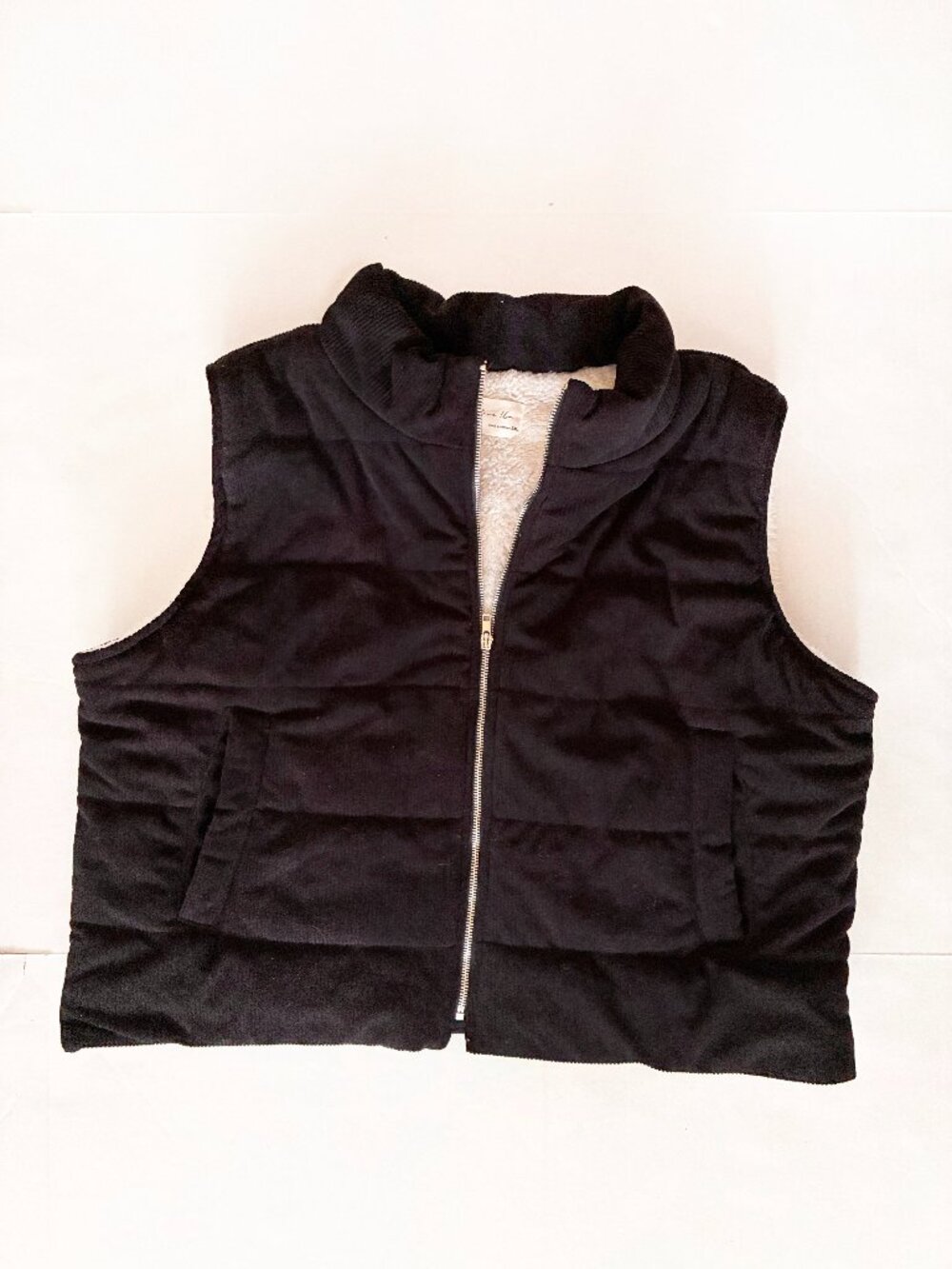 Active USA Zip Up Corduroy Puffer Vest with Sherpa Lining - 2XL - Black